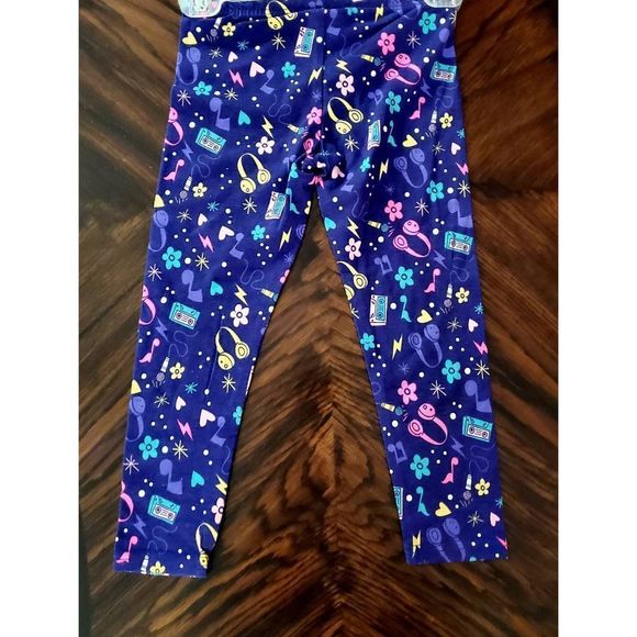 NWT DREAMWORKSâ
TROLLS OUTFIT - Picture 4 of 7